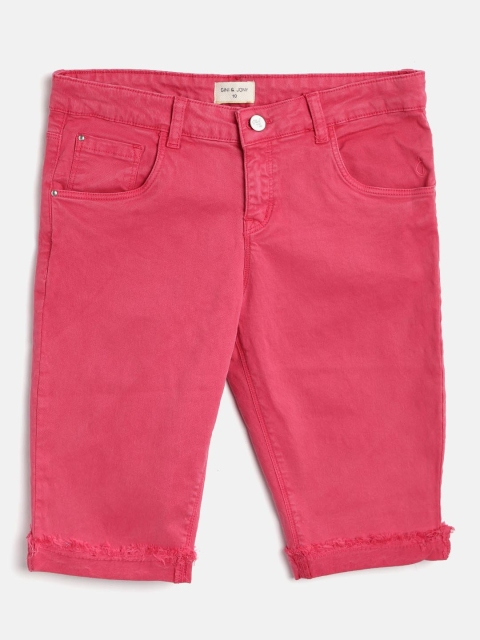 

Gini and Jony Girls Pink Solid Regular Fit Capris