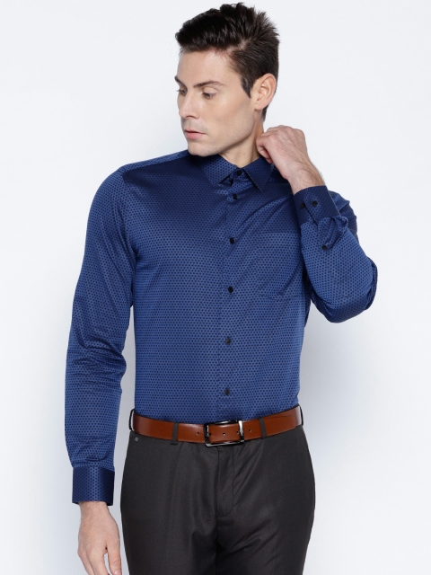 

Blackberrys Men Navy Blue & Black Slim Fit Self Design Party Shirt