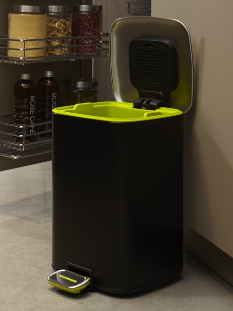 

OBSESSIONS Black Solid Stainless Steel Step Bin