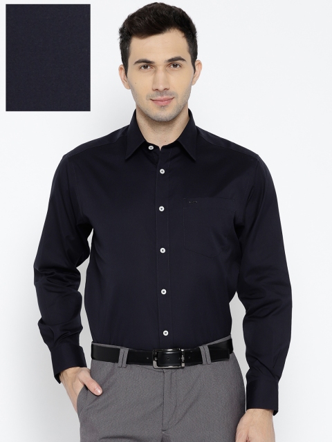 

ColorPlus Men Navy Classic Fit Wrinkle Free Formal Shirt, Navy blue