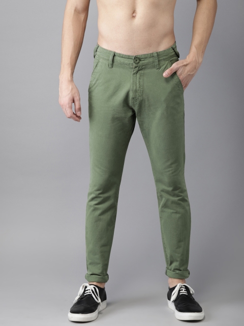 

HERE&NOW Men Green Slim Fit Solid Chinos
