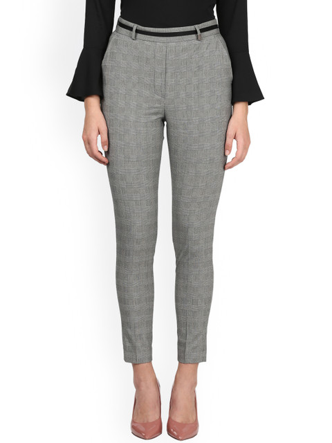 

Park Avenue Women Black & Grey Tapered Fit Checked Formal Trousers