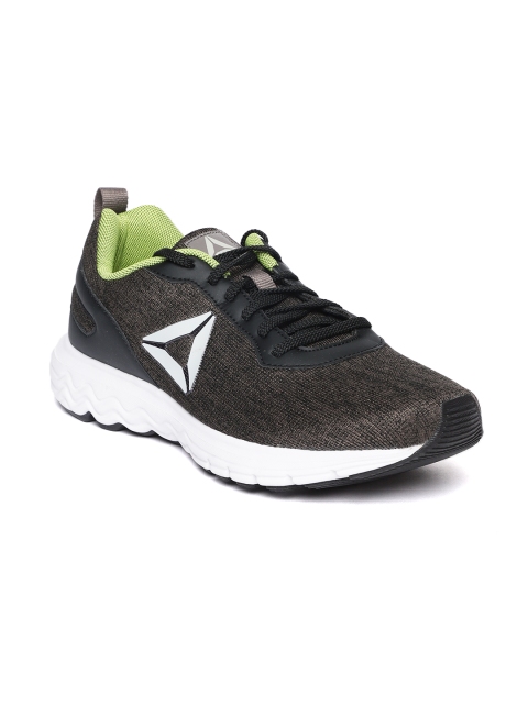 

Reebok Men Black & Brown Foster LP Running Shoes