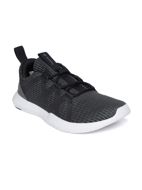 

Reebok Men Green & Black Textured Reago Pulse Training Shoes