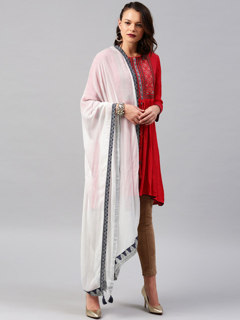 

W White Solid Dupatta