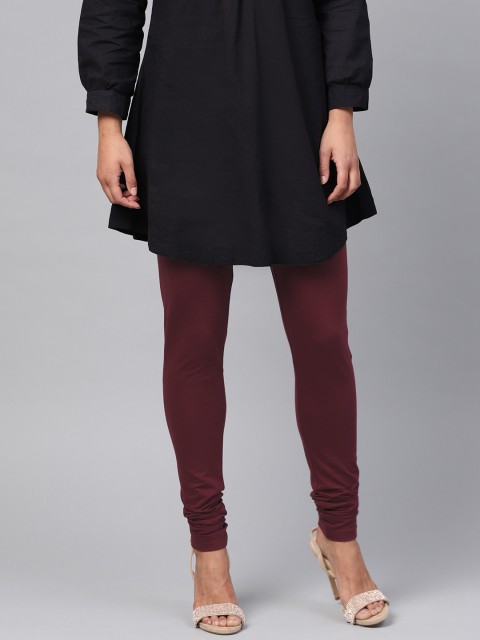 

W Women Burgundy Solid Leggings
