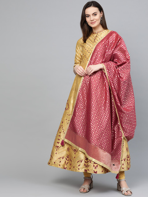

Wishful by W Women Mustard Yellow & Pink Woven Design Kurta with Churidar Leggings & Dupatta