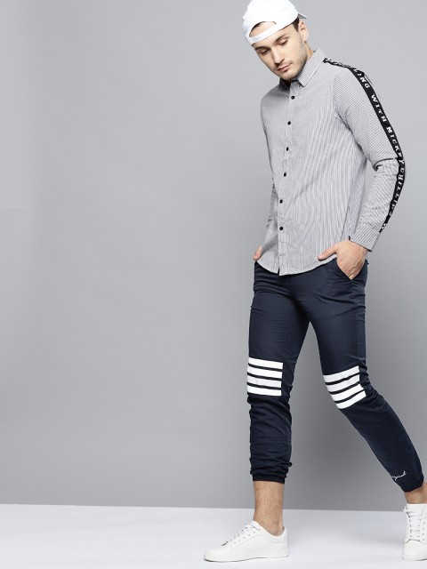 

Kook N Keech Men Navy Blue Solid Joggers