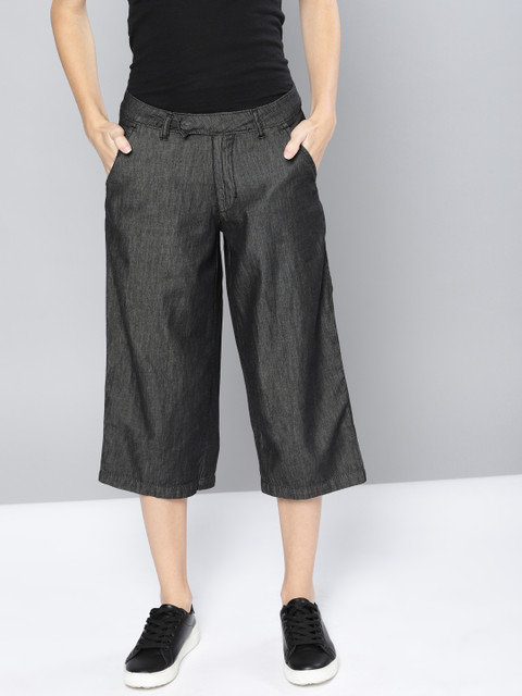 

NUSH Women Black Regular Fit Solid Culottes