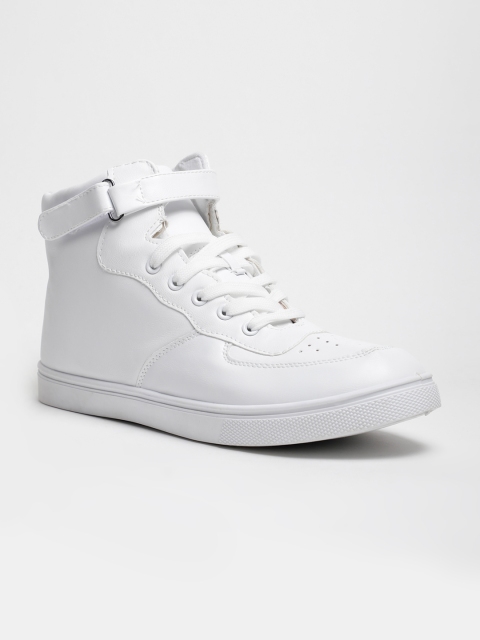 

LOCOMOTIVE Men White Sneakers