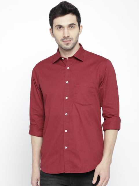 

ColorPlus Men Red Tailored Fit Solid Casual Shirt