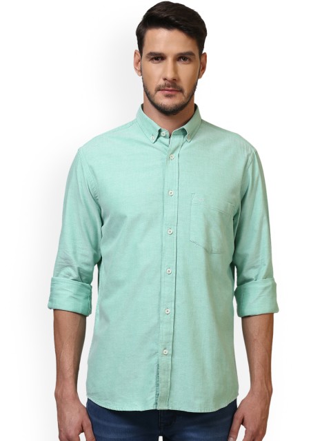 

ColorPlus Men Green Solid Tailored Fit Casual Shirt