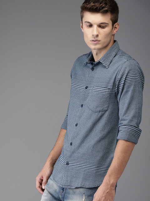

HERE&NOW Men Navy Regular Fit Checked Casual Shirt, Navy blue