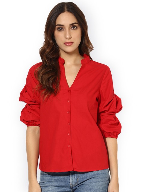 

LOVE GEN Women Red Regular Fit Solid Casual Shirt