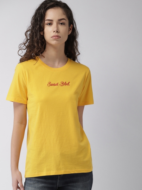 

FOREVER 21 Women Yellow Printed Round Neck T-shirt