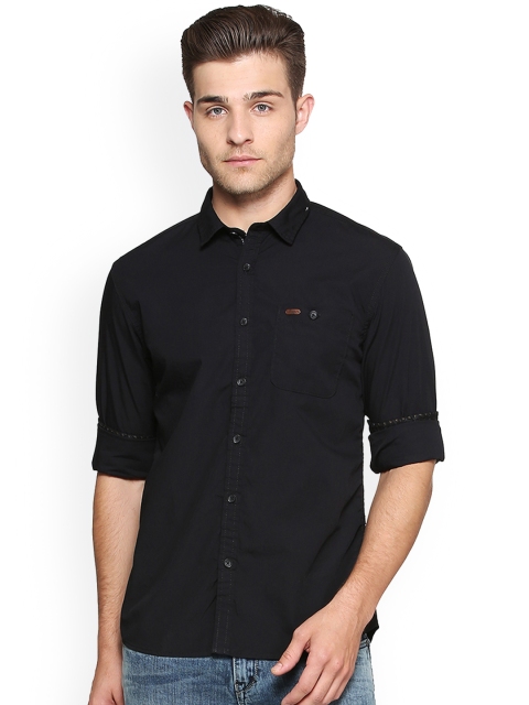 

People Men Black Regular Fit Solid Casual Shirt