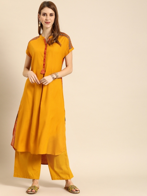 

IMARA Women Mustard Yellow Solid Straight Kurta