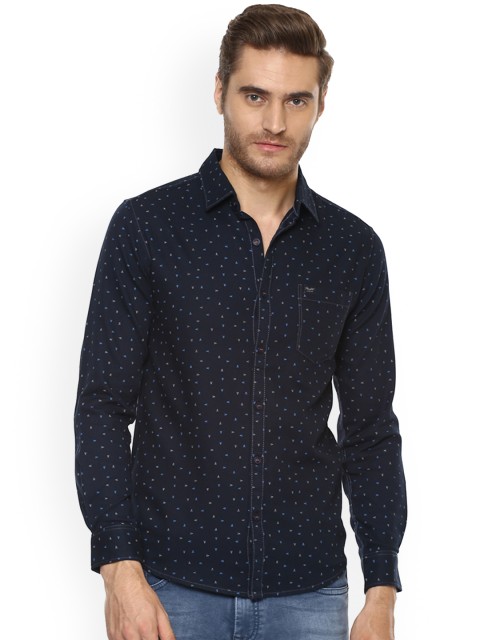 

Mufti Men Navy Blue Slim Fit Printed Casual Shirt