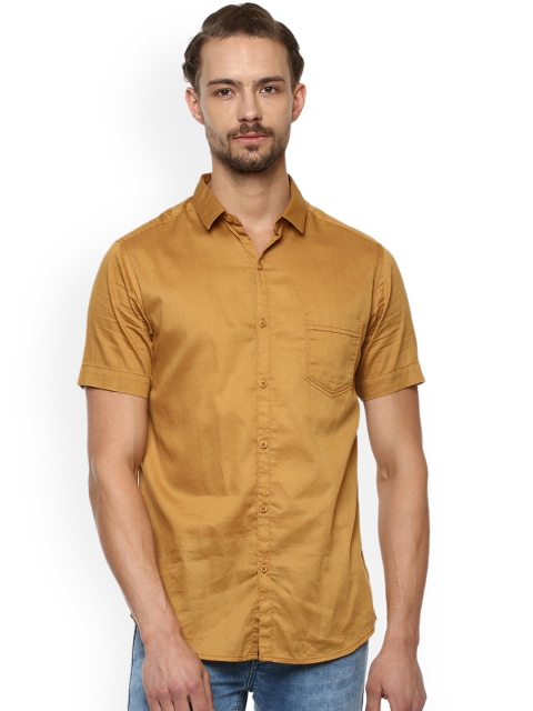 

Mufti Men Mustard Slim Fit Solid Casual Shirt