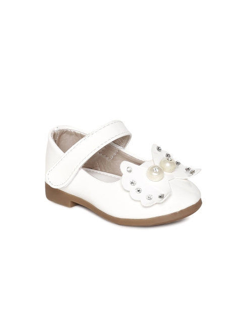 

Kittens Girls White Solid Synthetic Patent Ballerinas