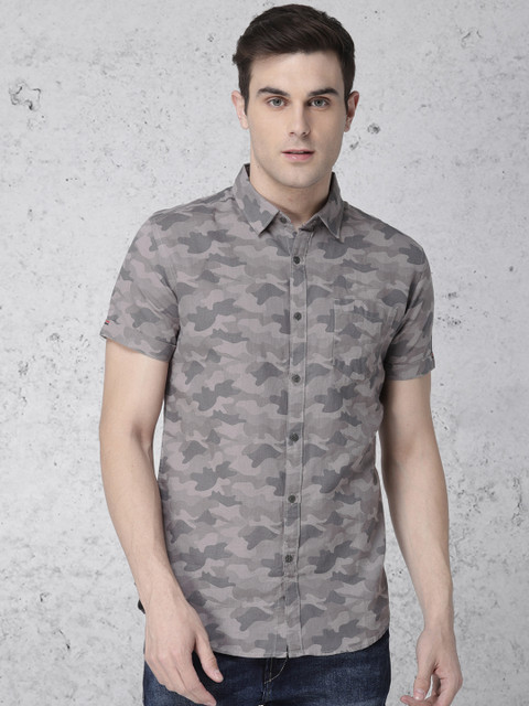 

Ecko Unltd Men Grey Regular Fit Camouflage Printed Casual Shirt