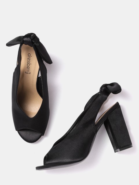 

DressBerry Women Black Solid Peep Toes