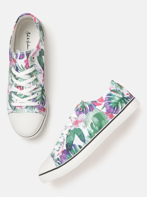 

Mast & Harbour Women Green & White Tropical Print Sneakers