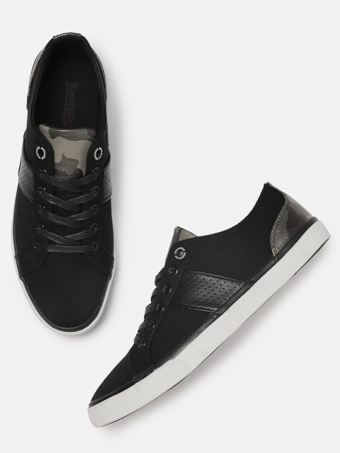 

Roadster Men Black Sneakers