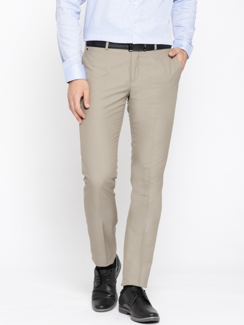 

Blackberrys Men Beige Sharp Fit Solid Formal Trousers
