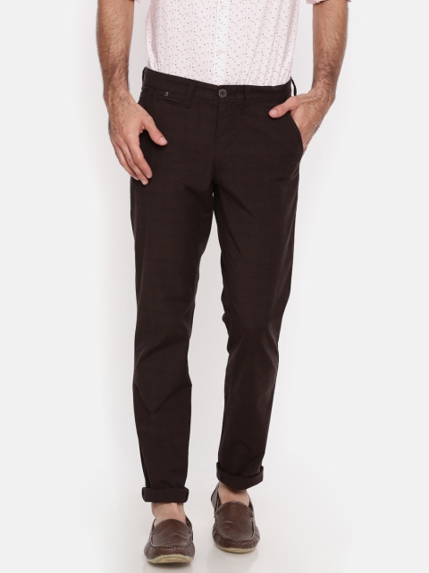 

Oxemberg Men Brown Slim Fit Checked Regular Trousers