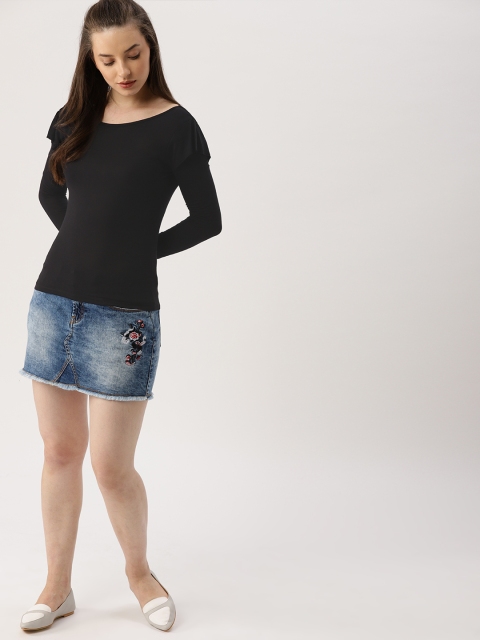 

Ms.Taken Women Black Solid Top
