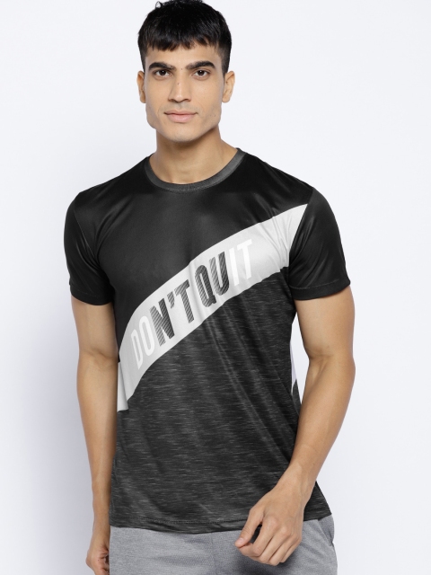 

Octave Men Black Printed Round Neck T-shirt