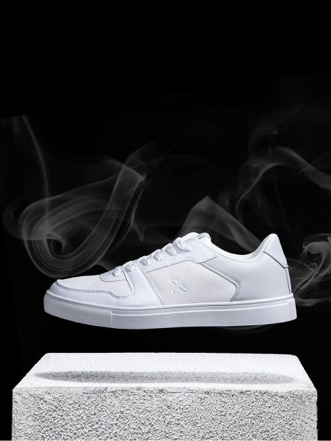 

HRX by Hrithik Roshan Men White Fly Sneakers