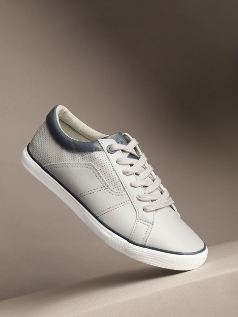 

Mast & Harbour Men Grey Sneakers