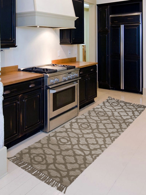 

Saral Home Grey Printed Runner