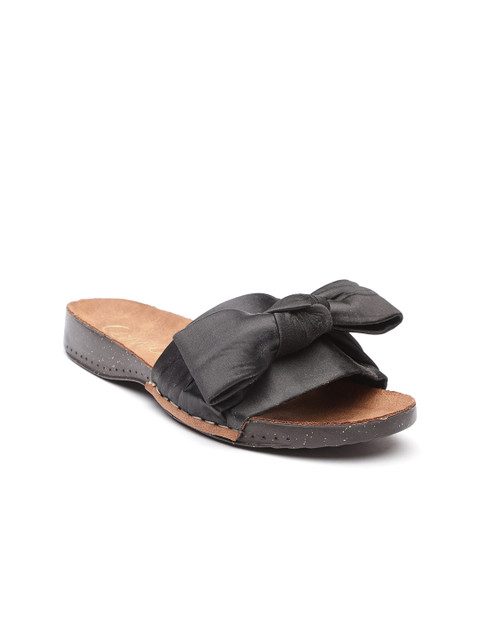 

Catwalk Women Black Solid Synthetic Open Toe Flats