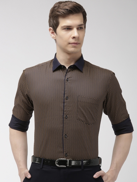 

Park Avenue Men Navy Blue & Mustard Yellow Slim Fit Printed Formal Shirt