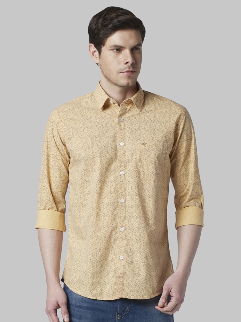 

Park Avenue Men Yellow Slim Fit Printed Casual Shirt
