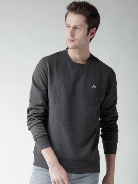 

Aeropostale Men Charcoal Grey Solid Sweatshirt