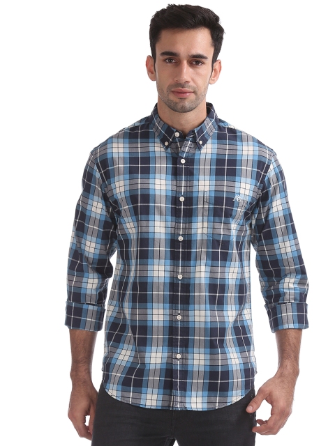 

Aeropostale Men Blue & White Regular Fit Checked Casual Shirt