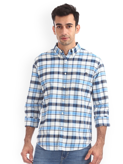 

Aeropostale Men Off-White & Blue Regular Fit Checked Casual Shirt