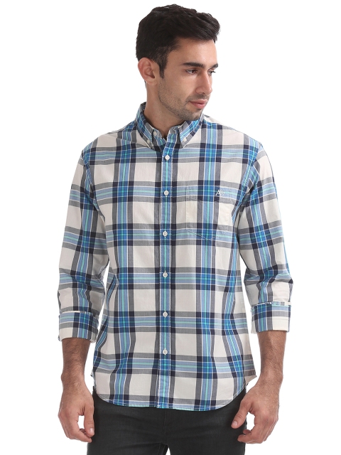 

Aeropostale Men Blue & Grey Regular Fit Checked Casual Shirt