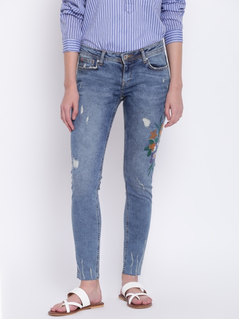 

Lee Cooper Women Blue Skinny Fit Low-Rise Low Distress Stretchable Jeans