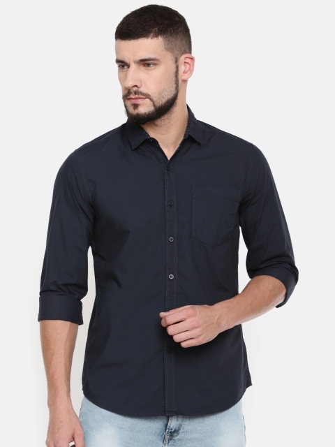 

Lee Men Navy Blue Slim Fit Solid Casual Shirt