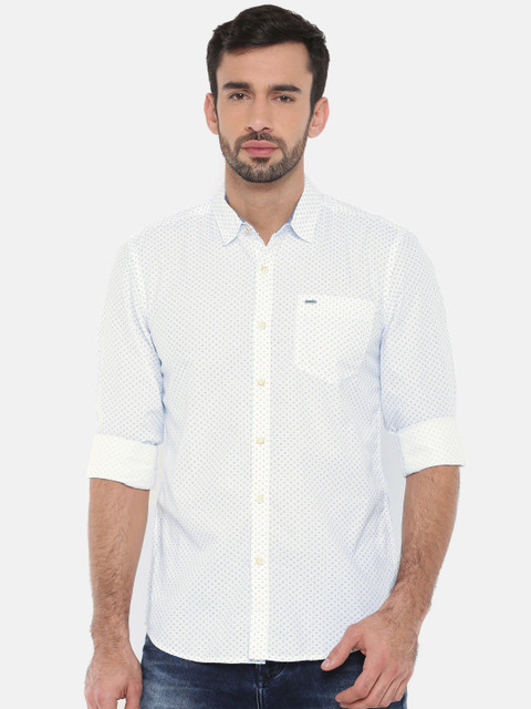 

Lee Men White & Blue Slim Fit Printed Casual Shirt