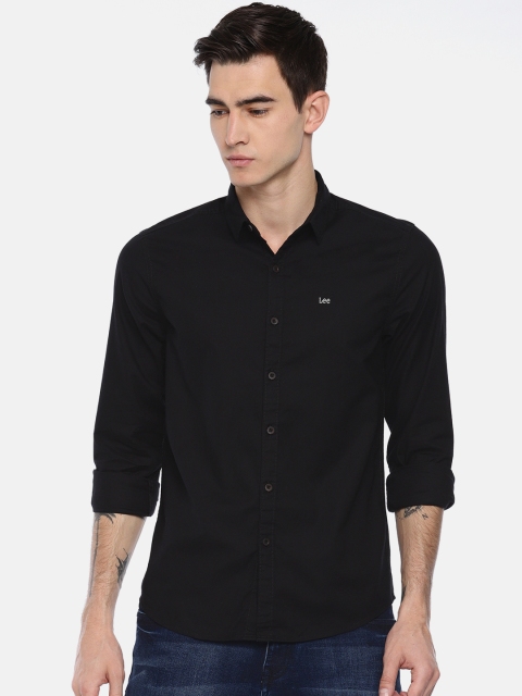 

Lee Men Black Slim Fit Solid Casual Shirt