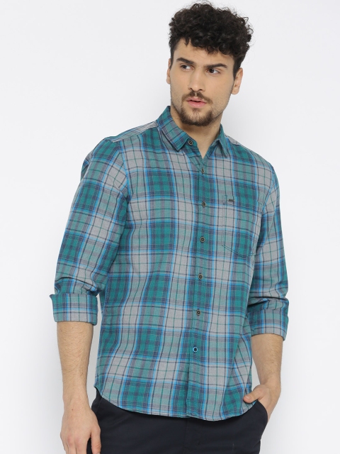 

Lee Men Grey & Green Slim Fit Checked Casual Shirt