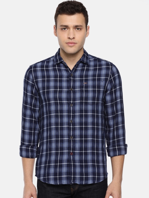 

Lee Men Blue Super Slim Fit Checked Casual Shirt