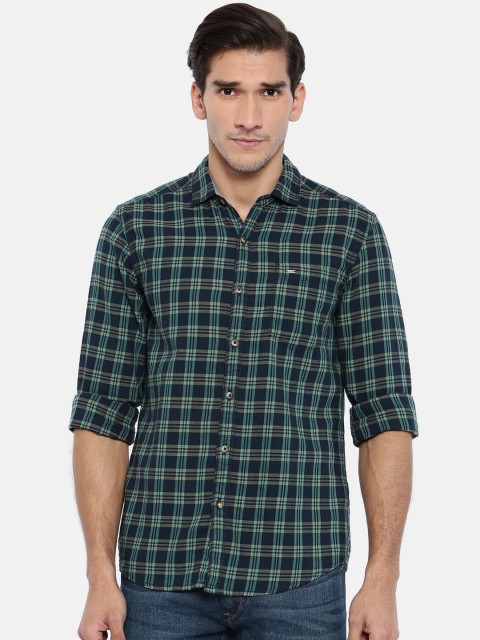 

Lee Men Navy & Green Slim Fit Checked Casual Shirt, Navy blue