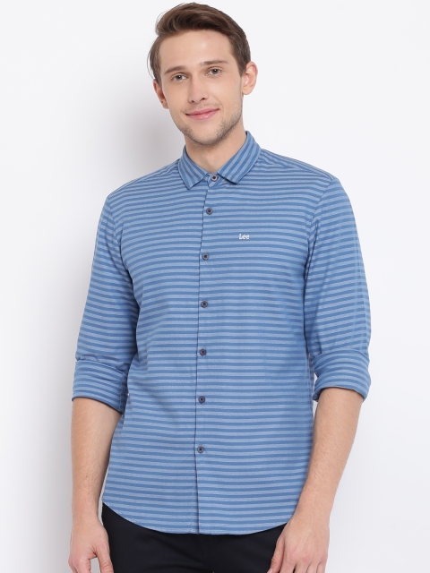 

Lee Men Blue Slim Fit Striped Casual Shirt